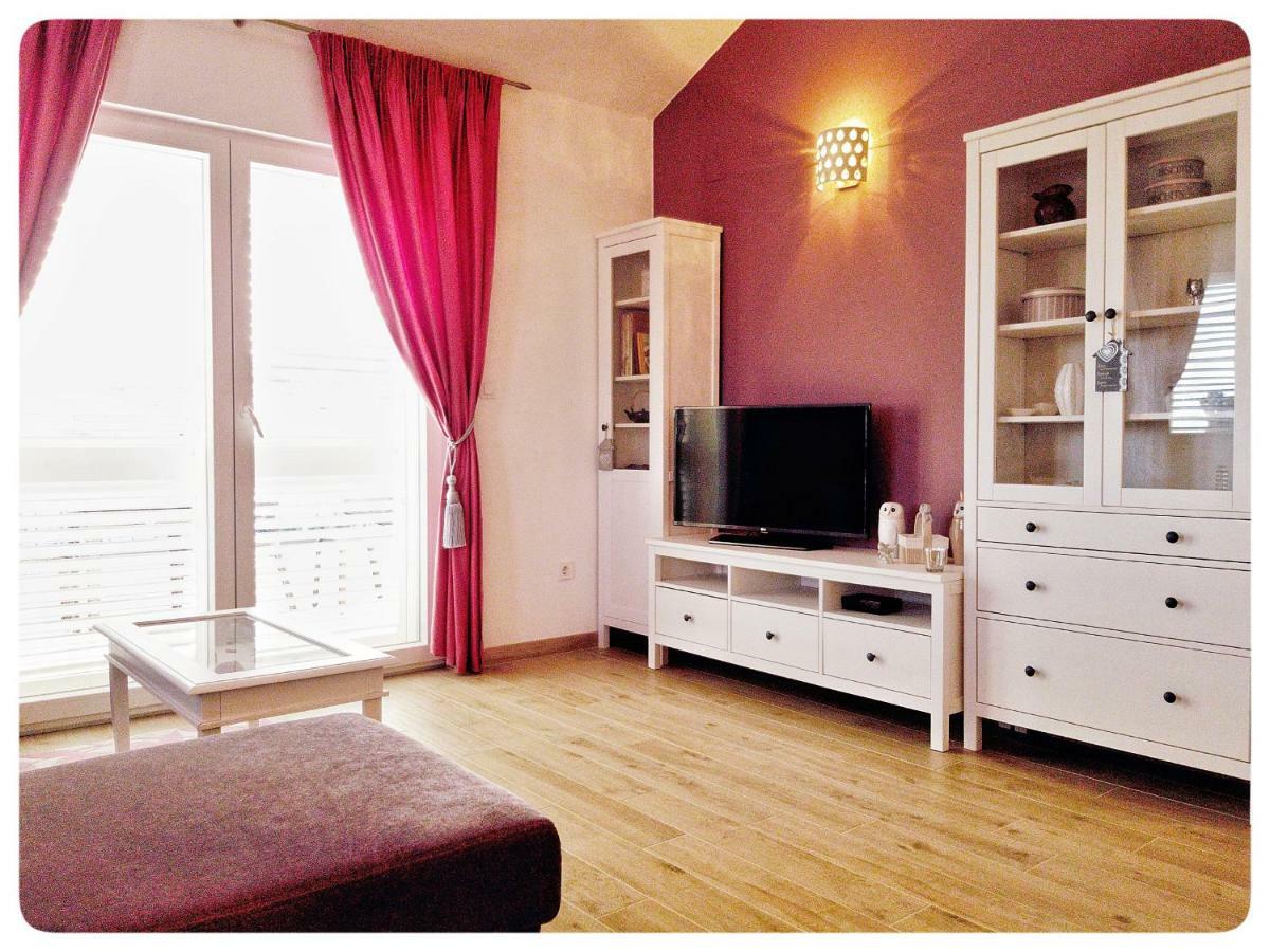 Apartment Nadoveza Tribunj  Bagian luar foto