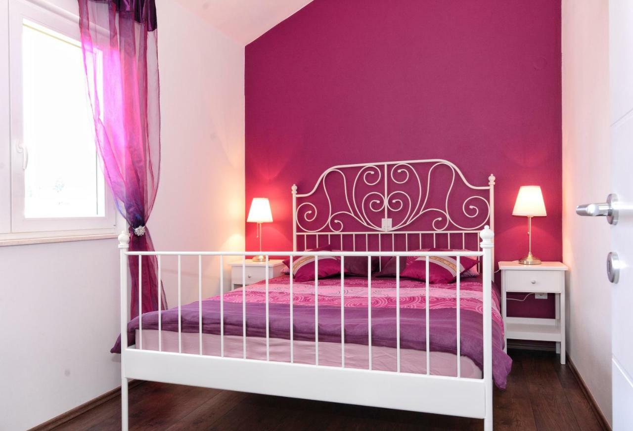 Apartment Nadoveza Tribunj  Bagian luar foto
